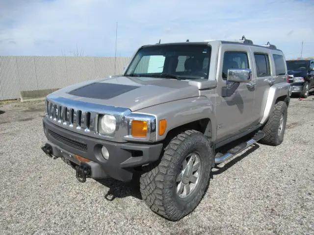 ONLINE AUCTION OF CARS, TRUCKS, SUV'S, PWC & MOTORCYCLES - Photo 9