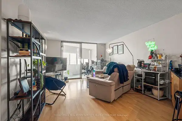 Condo for Lease 1Bed plus 2Den with Parking and Internet Include - Photo 4