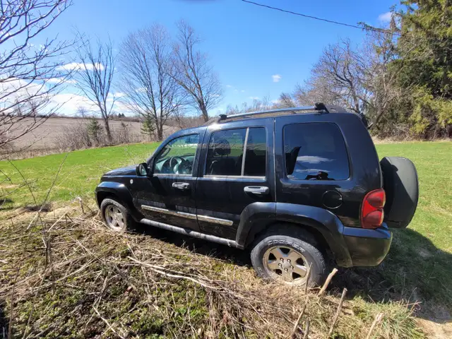Diesel liberty jeep - Photo 4