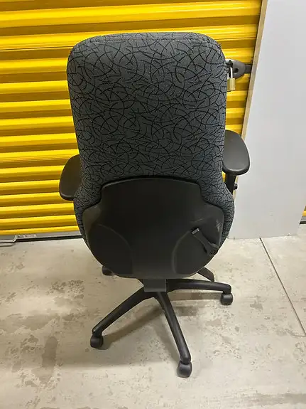 Global Tritek High Back Office Chair – Ergonomic Seating! - Photo 3