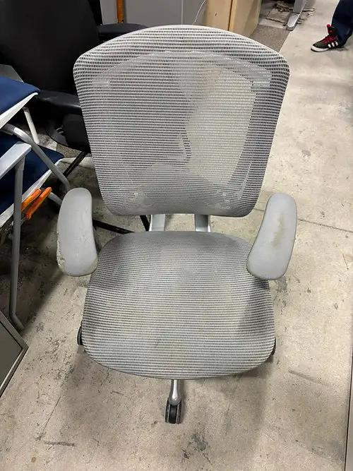 Teknion Contessa Chair! - Photo 4