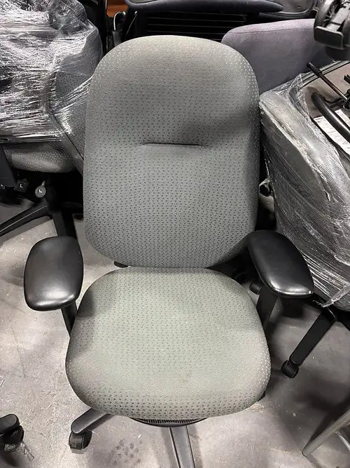 ErgoCentric AirCentric Multi-Tilt Task Chair!