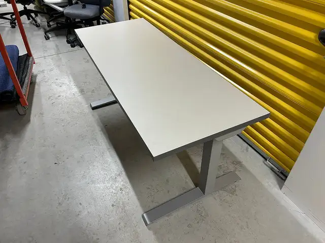 Haworth Sit-Stand Desk – 58" x 23" | Ergonomic Height Adjustable - Photo 3