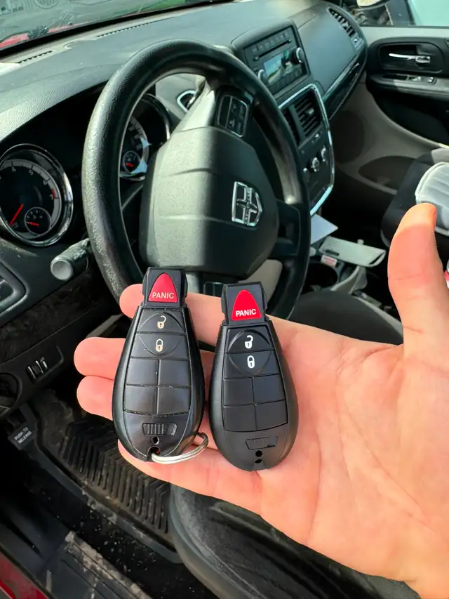 Car Key & FOB Programming - Hamilton - Photo 6