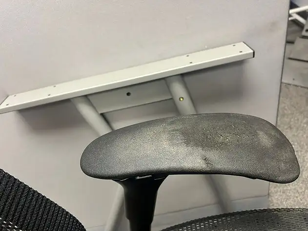 Teknion Contessa Leather Chair! - Photo 4