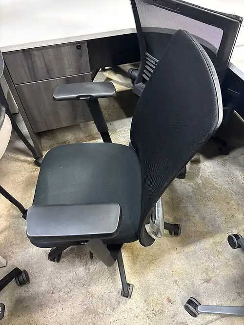 Artopex Chair! - Photo 2