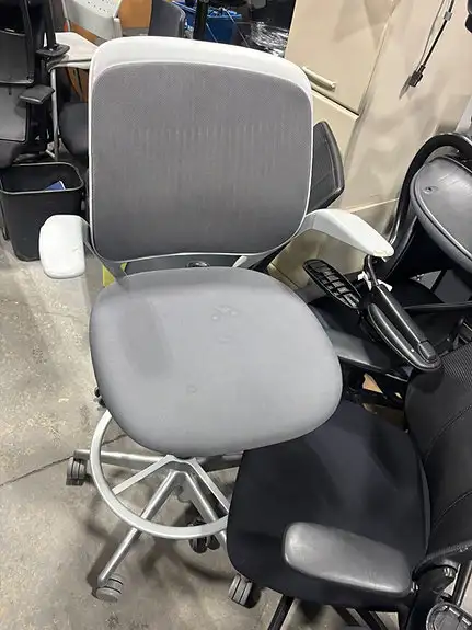 Steelcase Cobi Drafting Chair! - Photo 2