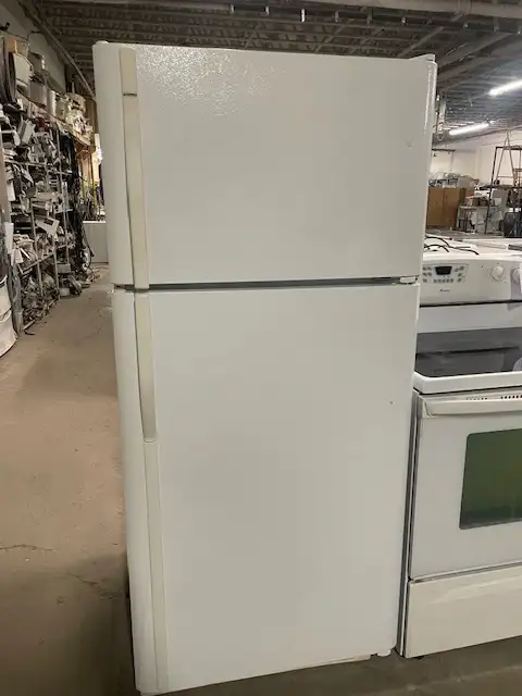 Réfrigérateur cuisinière laveuse sécheuse - Photo 2