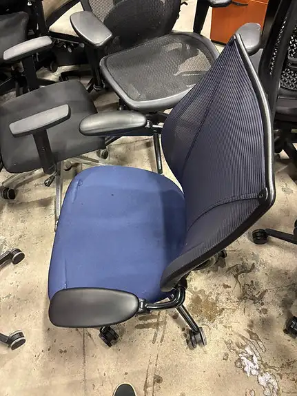 Humanscale Liberty Task Chair! - Photo 2