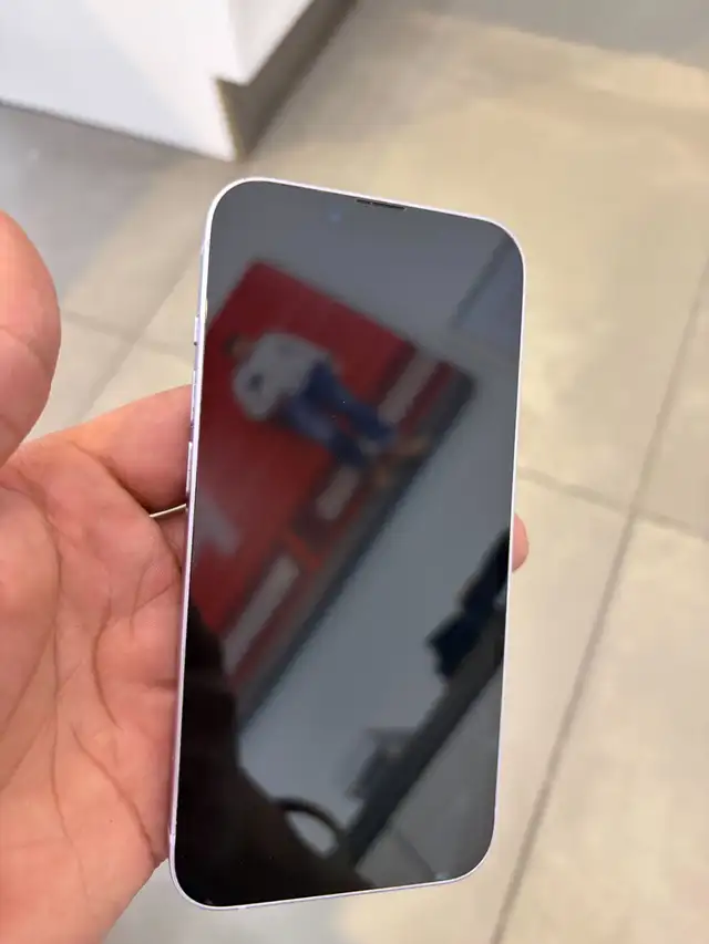 Unlocked iPhone 14 (128GB) LIMITED OFFER!! - Photo 2