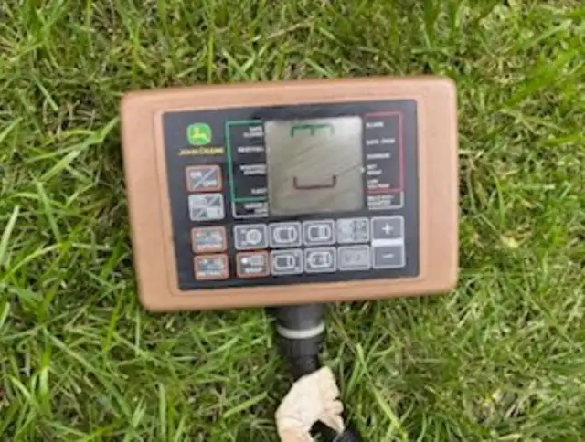 PRICE DROP! 2011 John Deere 458 Silage Special Round Baler - Photo 7