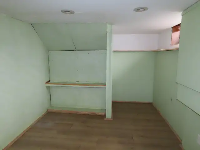 Commercial/Residential zoning presently vacant storefront! - Photo 5