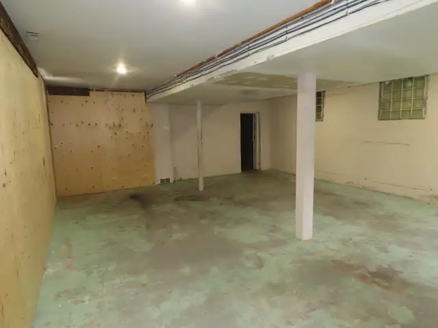 Commercial/Residential zoning presently vacant storefront! - Photo 6