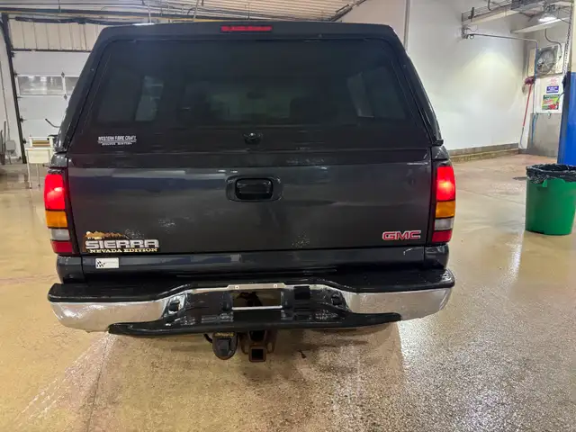 Safieted 04 Silverado - Photo 5