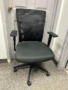 HON Ignition 2.0 Mesh-Back Task Chair!