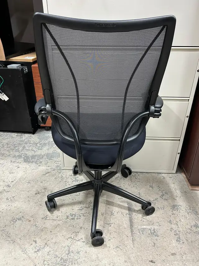 Liberty Task Chair Humanscale-Call Us Now! - Photo 4