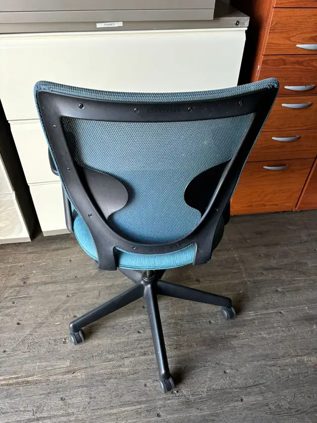 Keilhauer Simple Chair-Guelph! - Photo 4