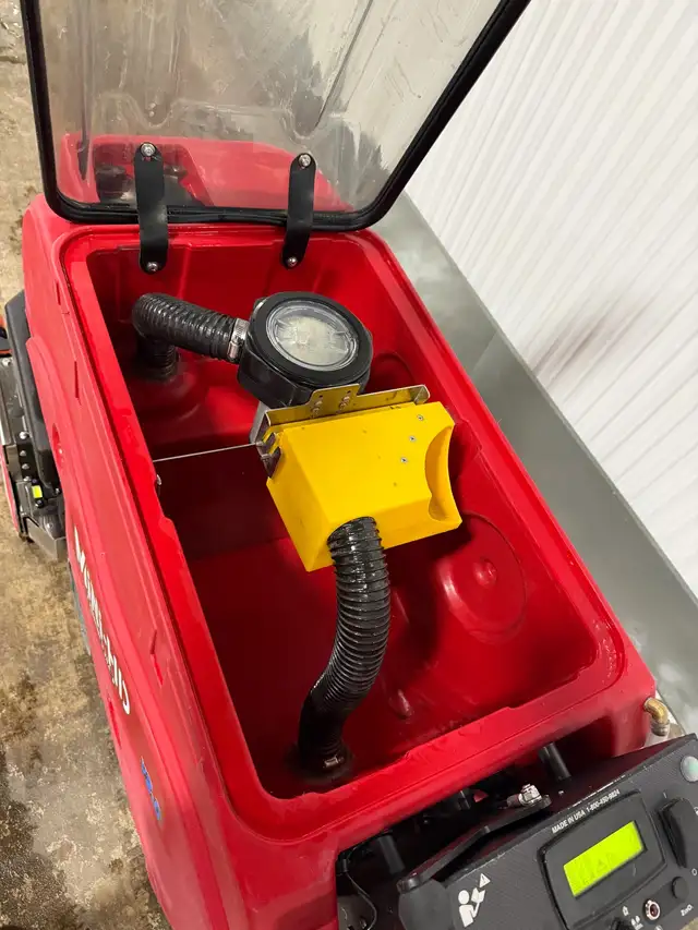 Factory CatMini HD  floor scrubber - Photo 2
