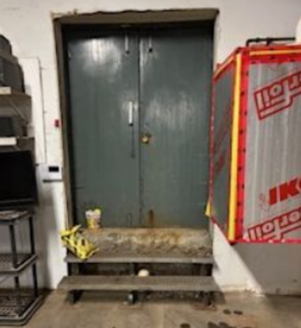 WAREHOUSE/ WORK SHOP/YARD FOR RENT-TORONTO - Photo 10