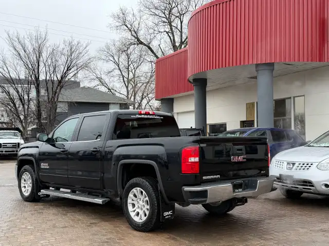 2018 GMC Sierra 1500 SLE Crew cab Z71 Kodiak Edition MB TRUCK - Photo 3