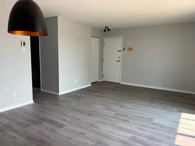 St-Eustache 4 1/2 á louer 1er juillet - Photo 2