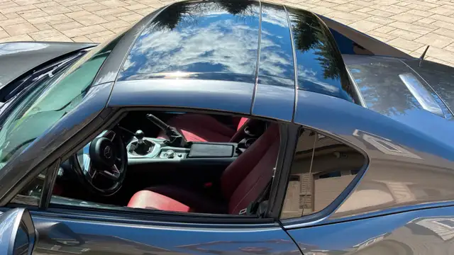 2021 Mazda MX-5 GT - Photo 5