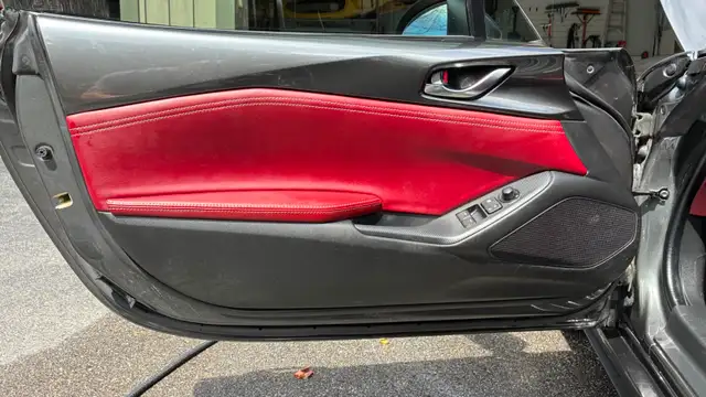 2021 Mazda MX-5 GT - Photo 8