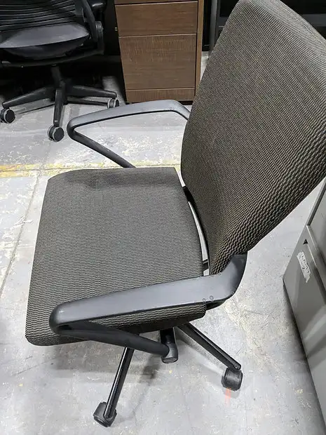 Haworth X99 Office Chair-Call Us Now! - Photo 3