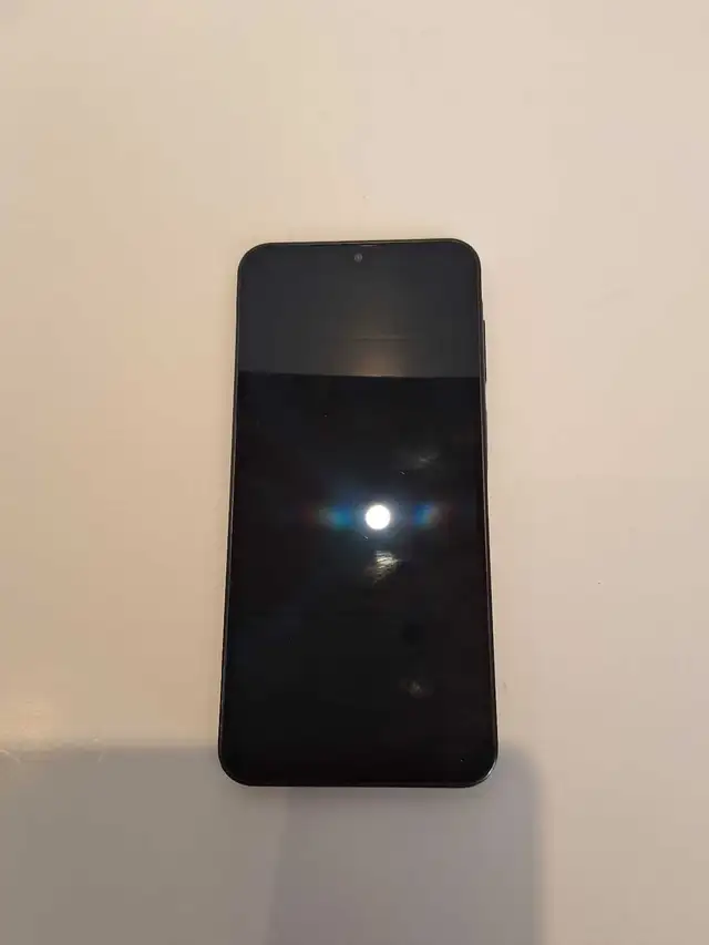 Samsung A17 5G (Unlocked) - Photo 2