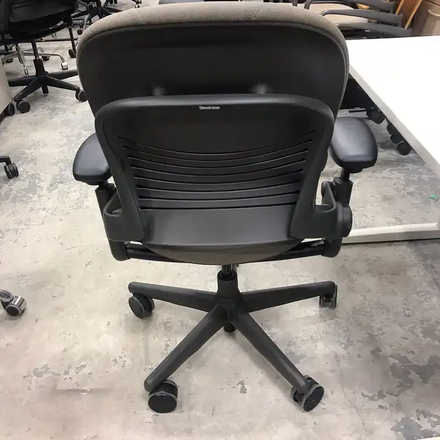 Steelcase Leap V1 Chair-Used! - Photo 5