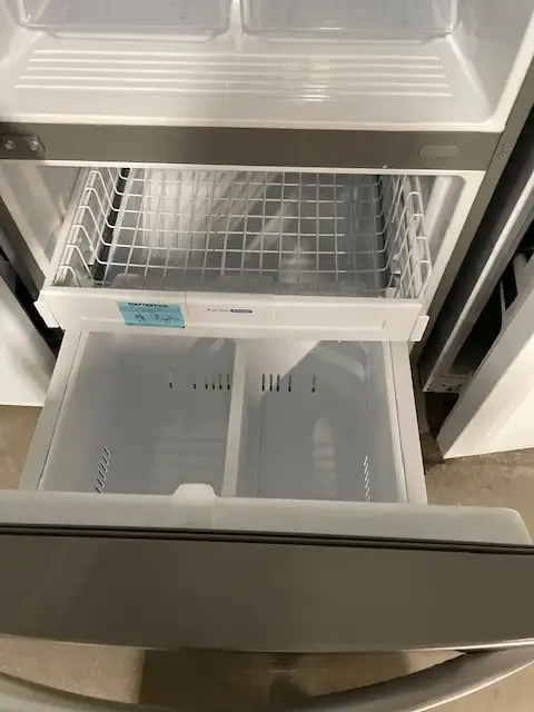 Réfrigérateur stainless 30'' congélateur en bas LG - Photo 3