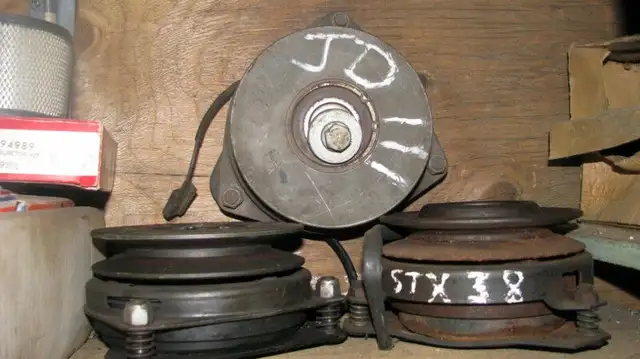 Rebuilding your small engine?  NEW & USED PARTS! - Photo 2