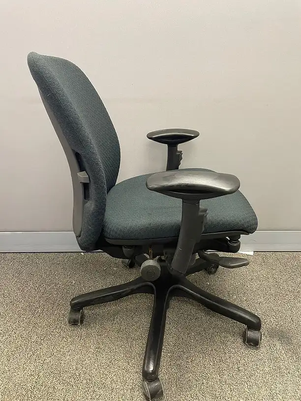Teknion Amicus Chair-Call Us Now! - Photo 3