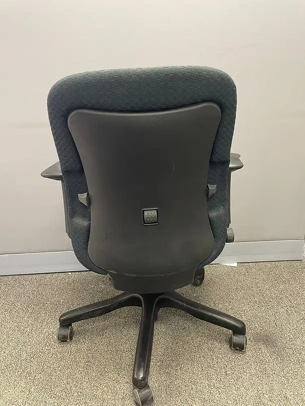 Teknion Amicus Chair-Call Us Now! - Photo 4