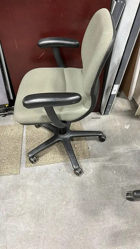 Steelcase Criterion Chair-Call Us Now! - Photo 3