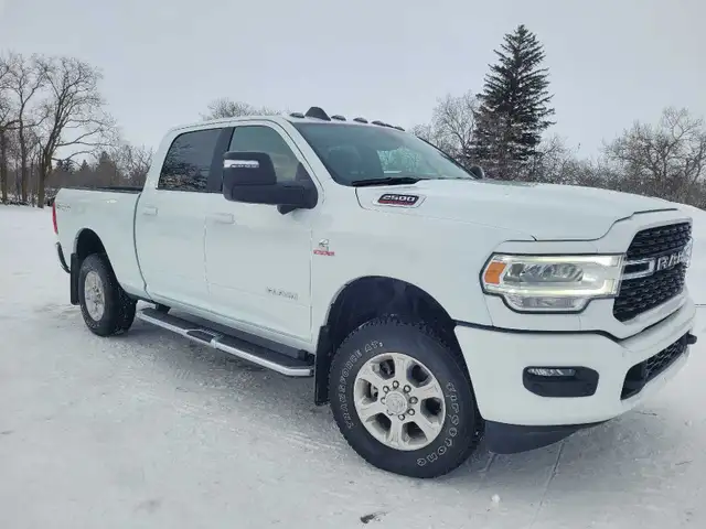 2024 Ram Cummins Diesel, Low Km - Photo 2