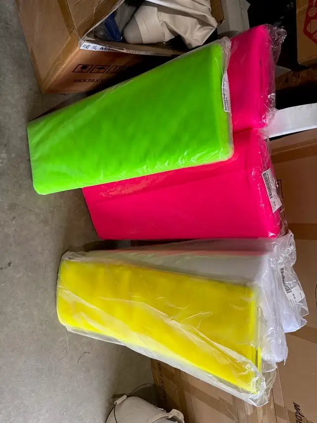LARGE QUANTITY UV (BLACKLIGHT) REACTIVE PRODUCTS. EUROPEAN MADE. - Photo 6
