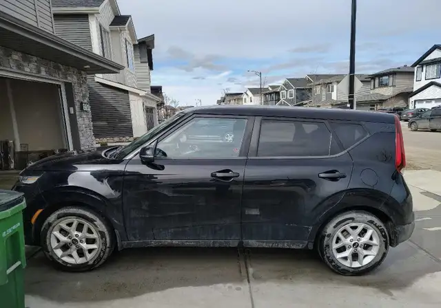 2021 Kia Soul EX - Photo 3