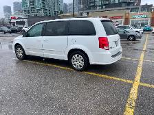 2014  Dodge  Caravan. CERTIFIED