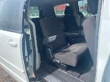 2014  Dodge  Caravan. CERTIFIED - Photo 6