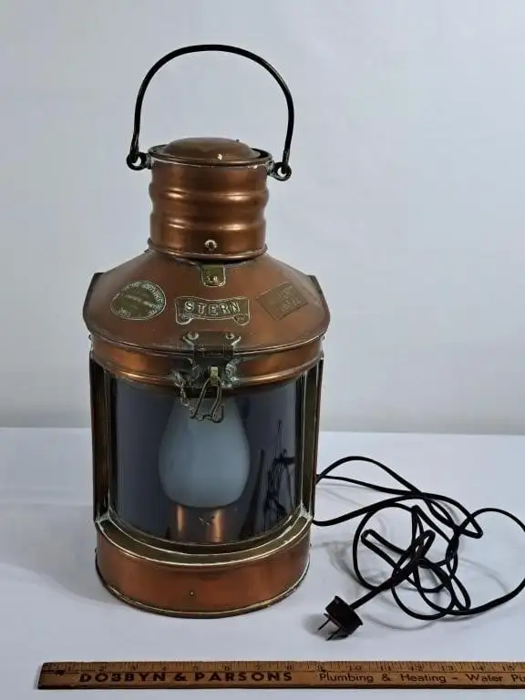 Vintage Nautical Electrical Stern Lantern - Photo 2