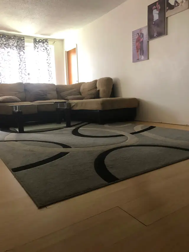 Room for rent near 8th st & centre Mall - Photo 8