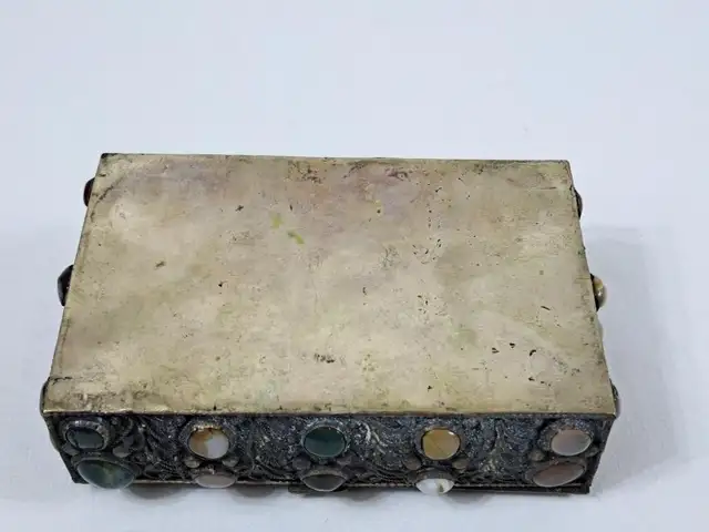 Vintage Metal Trinket Box w/Gemstones - Photo 5