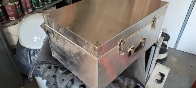 Emergency Roadside Kit - Aluminum Case - Photo 5