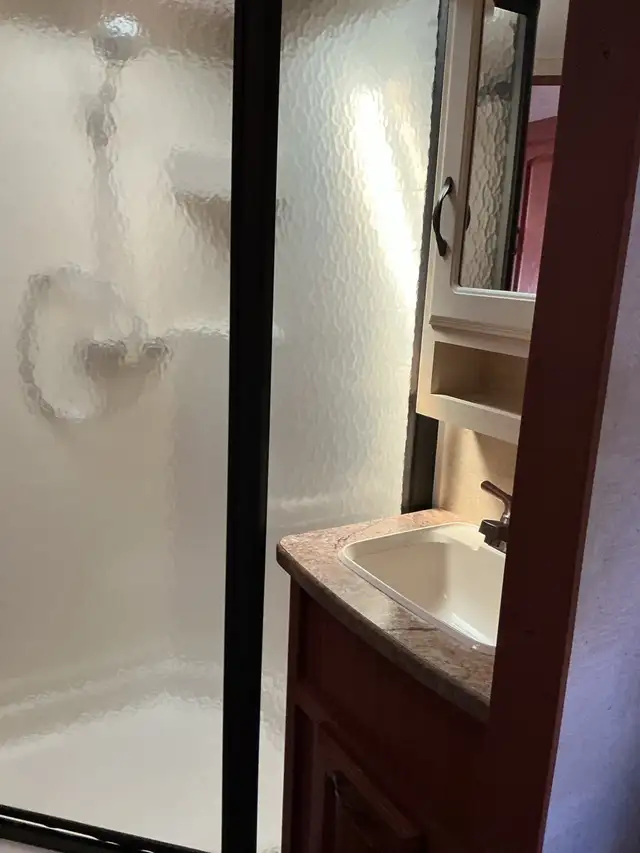 OUT BACK SYDNEY2012 model 288 - Photo 10