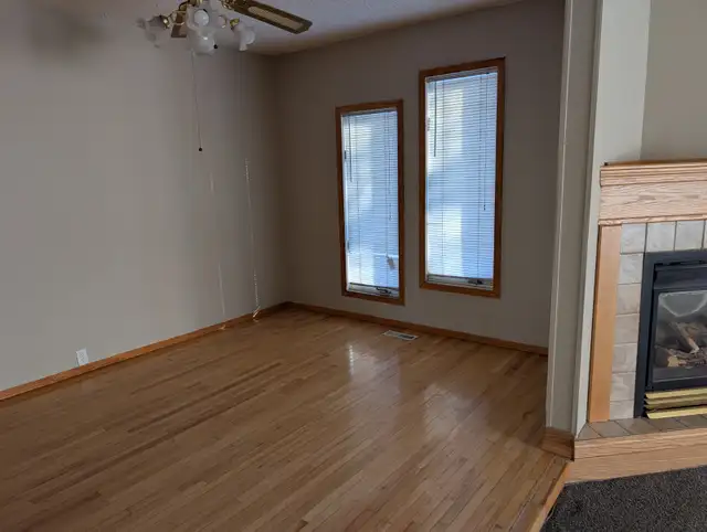 Spacious 2 storey house for rent - Photo 5