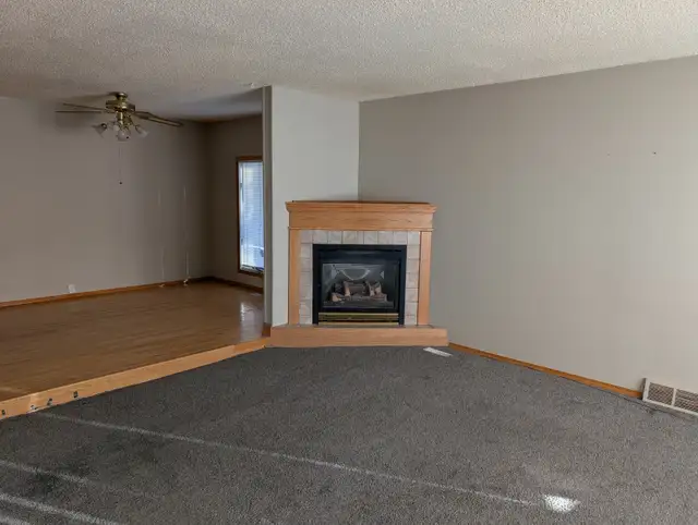 Spacious 2 storey house for rent - Photo 11