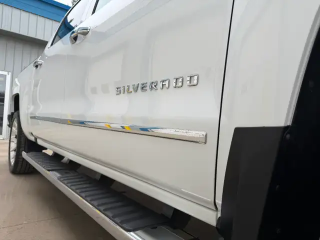 2017 Chevrolet Silverado 1500 LTZ - Photo 7