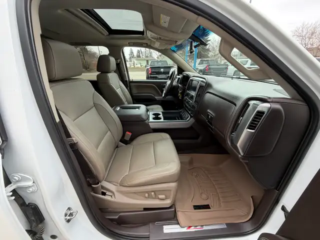 2017 Chevrolet Silverado 1500 LTZ - Photo 8