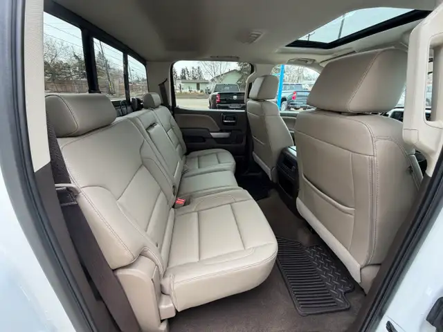 2017 Chevrolet Silverado 1500 LTZ - Photo 9